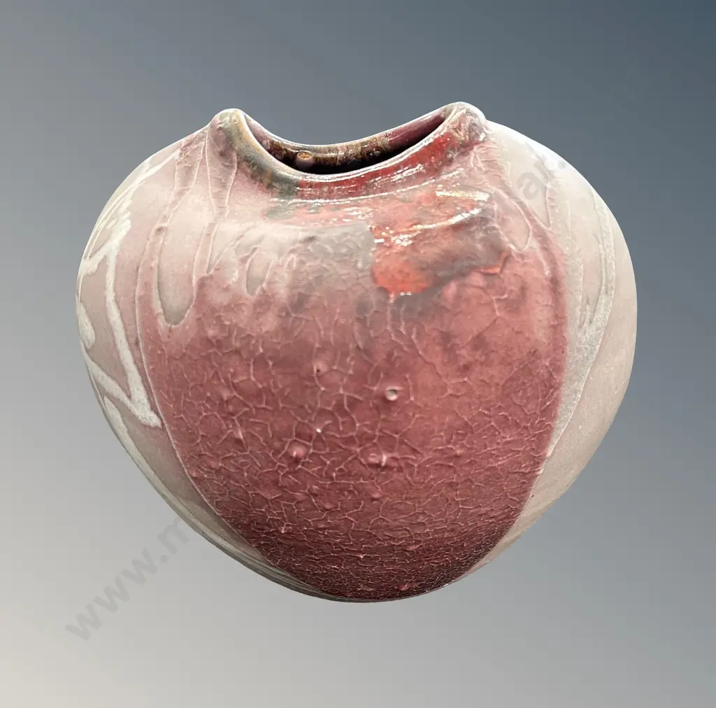 Philip Hadfield, NZ - Large Pottery Pot, H25xW28cm Image 1++