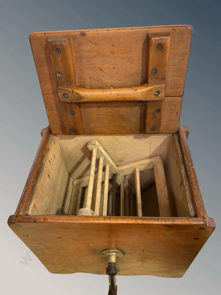 Wooden Butter Churn H42xL42xD29cm Image 1++