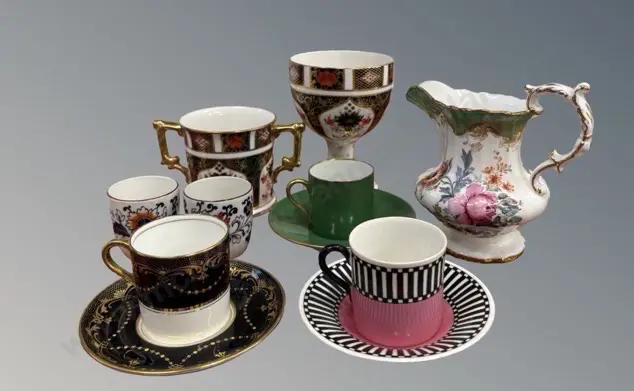 Assorted Hammersley, Worcester, Aynsley, Crown Derby and Limoges Image 1++