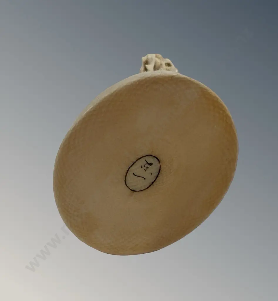 Ivory Figure  - Wood Gatherer, H11cm Image 1++