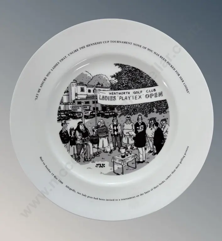 Wedgwood Golf Club Plate, D27cm Image 1++