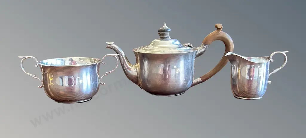 Sterling Silver Teapot with Wooden Handle, Sugar and Creamer in Presentation Box,TW513gms Image 1++