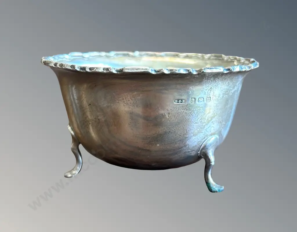 Sterling Silver Footed Bowl, TW65gms Image 1++
