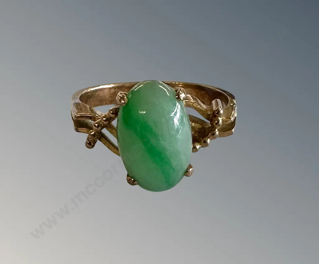 14ct Gold Jade Ring, Size M, TW4.6gms Image 1++