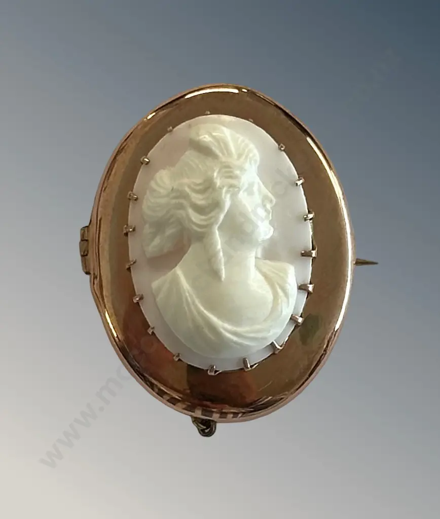 9ct Gold over Plate Cameo Brooch, TW6.4gms Image 1++