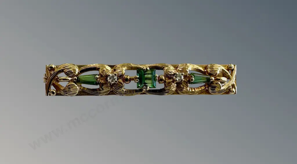 14ct Gold Fancy Bar Brooch, TW5gms Image 1++