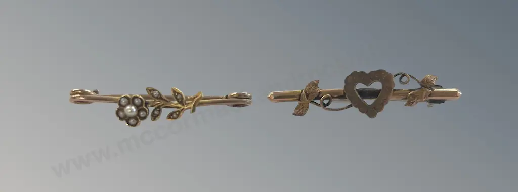 Two 9ct Gold Brooches, TW3gms Image 1++