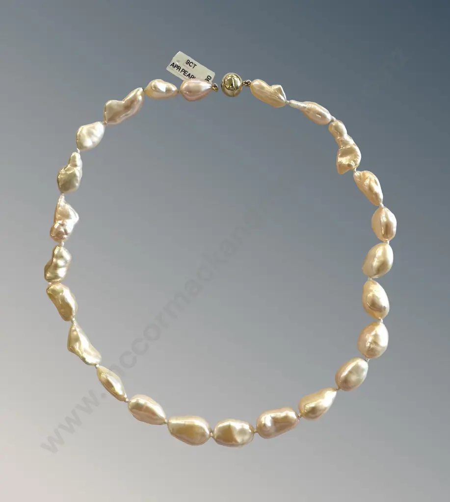 Hand Knotted Apricot Baroque Pearl Necklace with 9ct Gold Catch, Retail $600 Image 1++