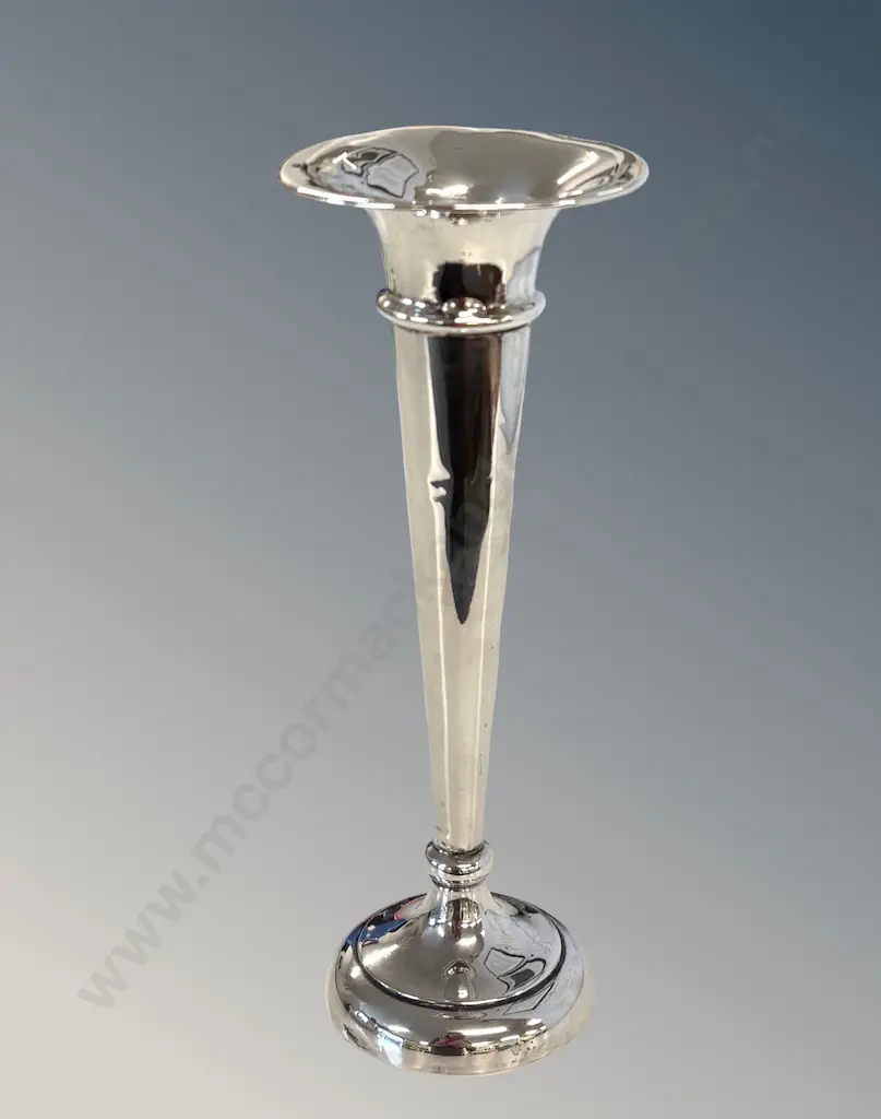 Sterling Silver Weighted Specimen Vase, TW155gms Image 1++