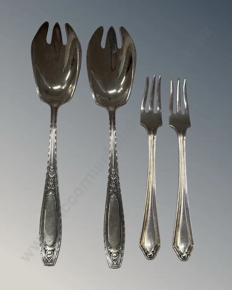 Sterling Silver Pickle Forks and Salad Forks (4) TW55gms Image 1++