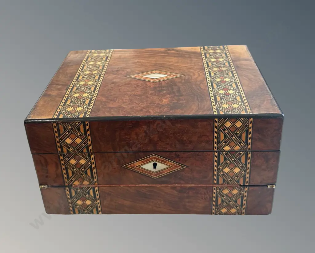 Burr Walnut with Marquetry Inlay and MOP, Trinket/Writing Box with key, L29xW21xH15.5m Image 1++