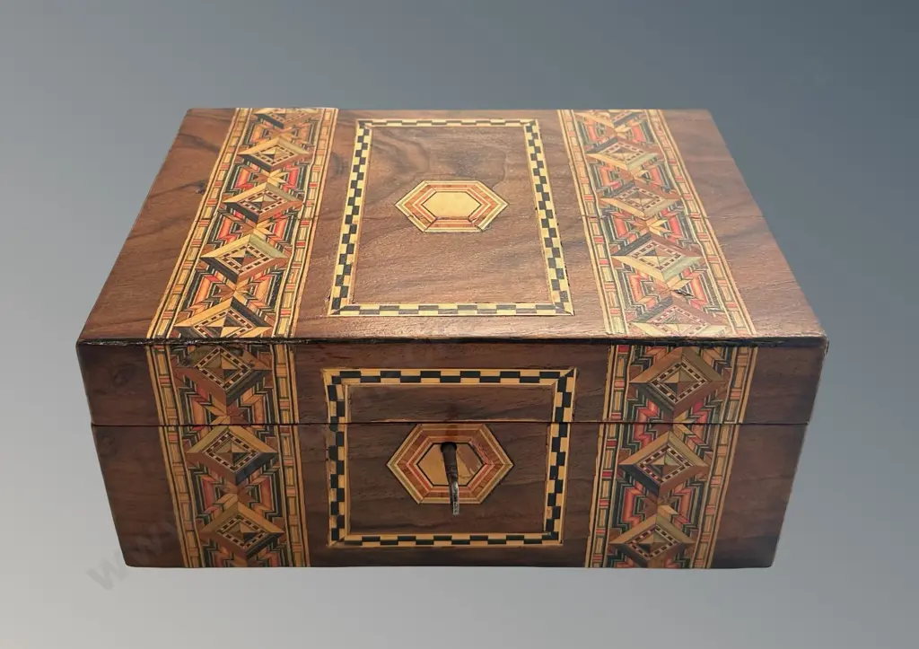 Burr Walnut with Marquetry Inlay Trinket Box with key, L24xW17xH11cm Image 1++