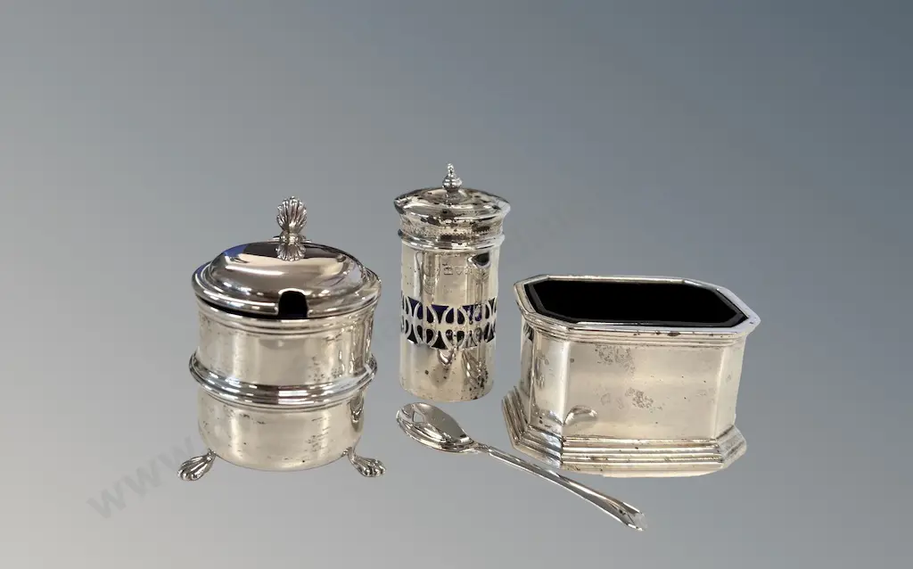 Sterling Silver Footed Mustard and Spoon, Open Salt and Pepper Pot with Liners, TW120gms (without liners) Image 1++