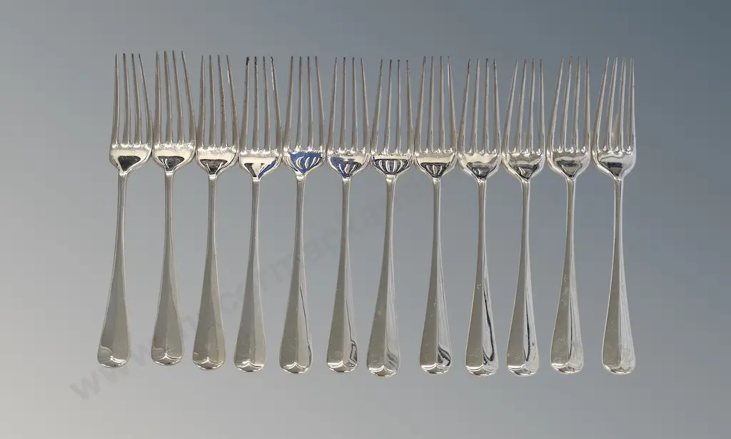 Set of 12 Sterling Silver Rat Tail Forks, TW651gms Image 1++
