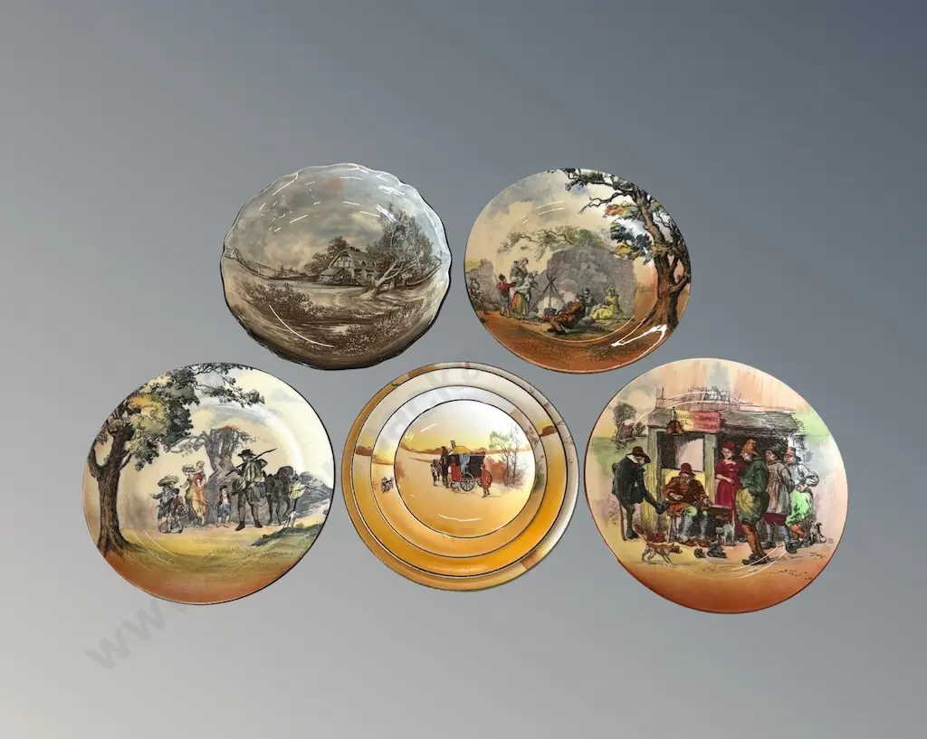 Royal Doulton - Plates and Bowl, qty 8 Image 1++