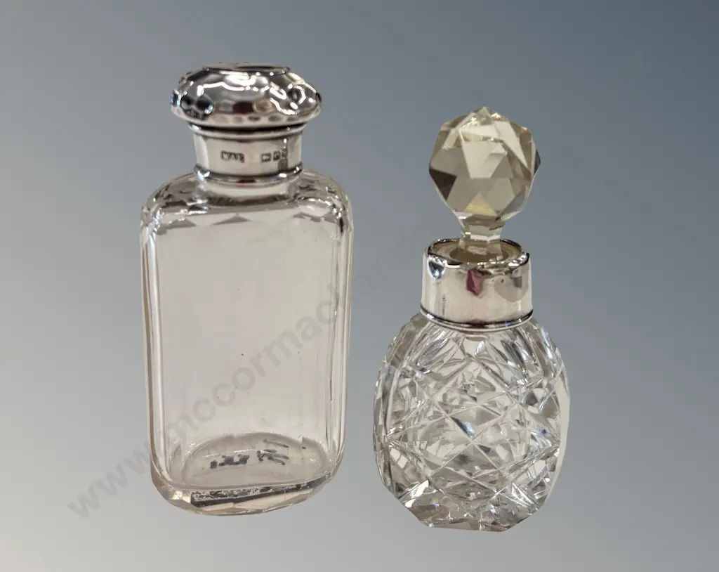 Two Sterling Silver Mounted Scent Bottles, H9 and 8cm Image 1++
