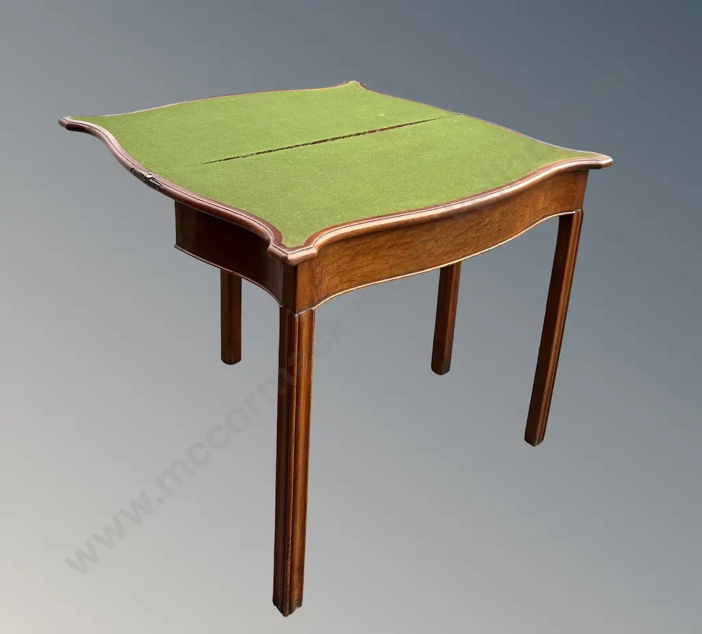 Flame Mahogany Serpentine Front Games Table L83xH74xD41cm Image 1++