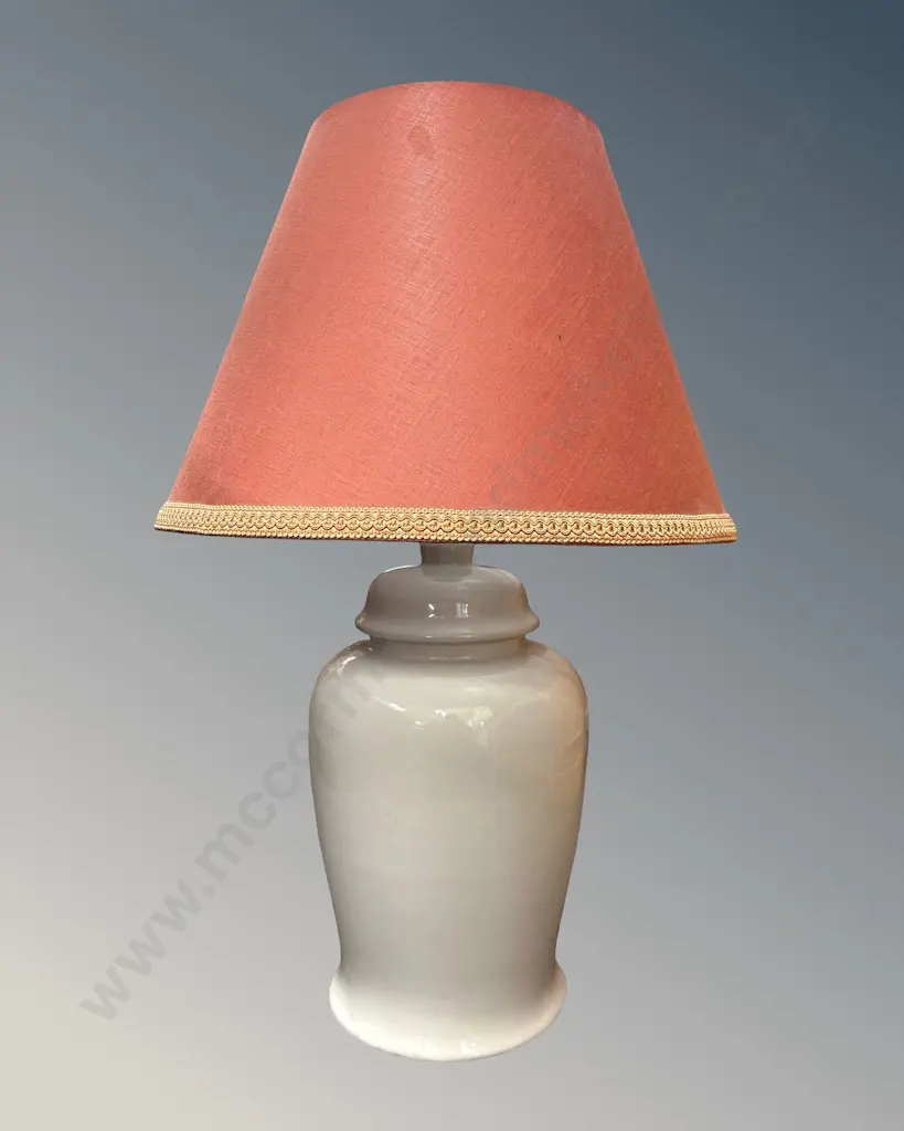 White Porcelain Table Lamp H77cm Image 1++