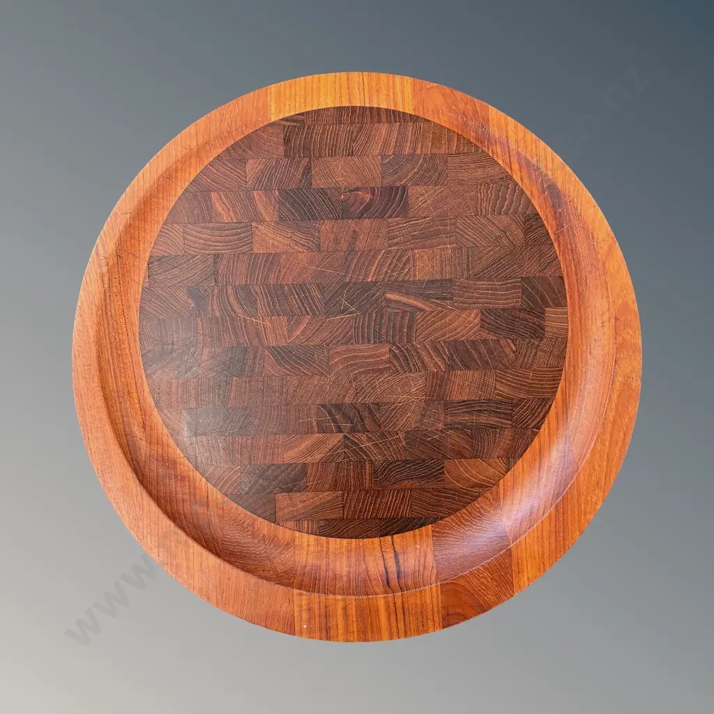Dansk Designs Teak End Round Cutting/Serving Board D39.5cm Image 1++